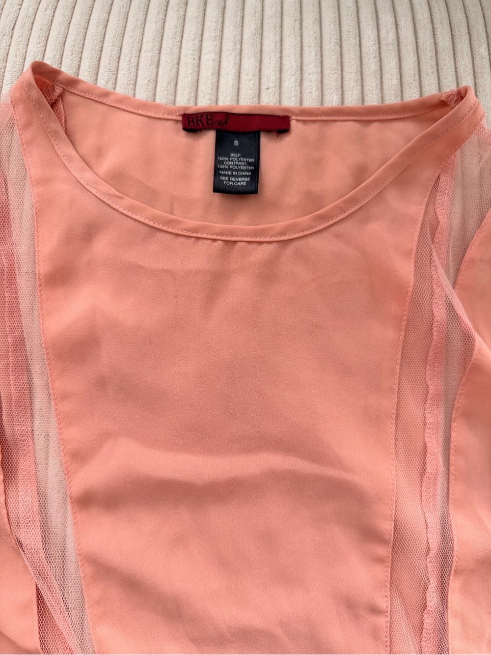 Buckle Peach Mesh-Panel Women's Camisole